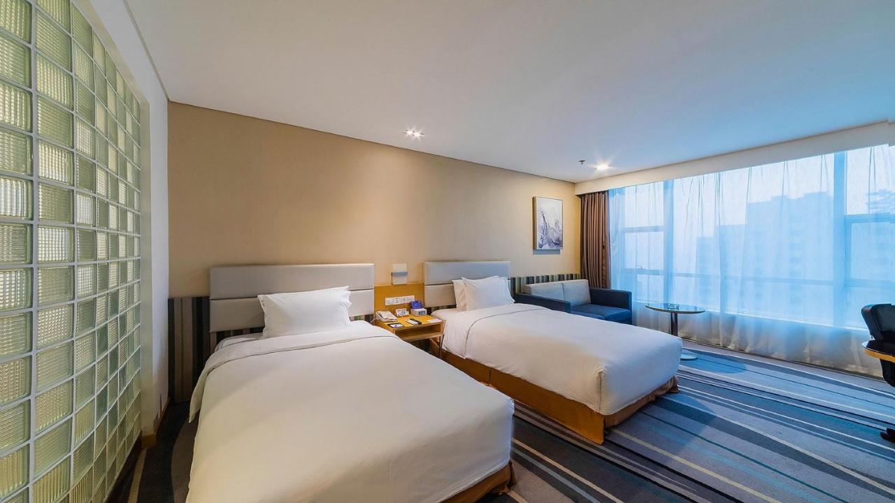 Holiday Inn Express Baoji City Centre, An Ihg Hotel Ngoại thất bức ảnh